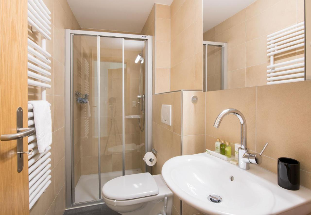 Les Residences Waldbort Венген Екстериор снимка